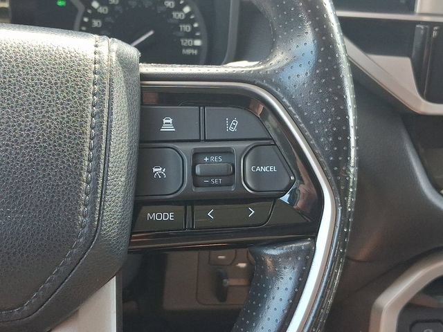Used 2022 Toyota Tundra SR5 w/ SR5 Convenience Package AWD/4WD image 25