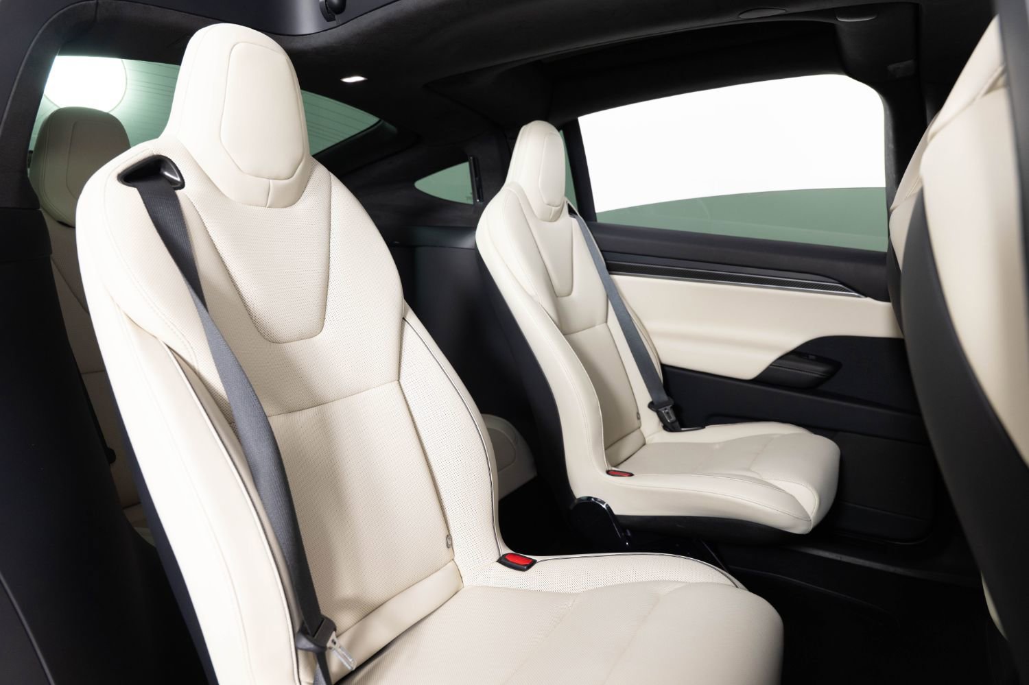 Used 2023 Tesla Model X Plaid image 28