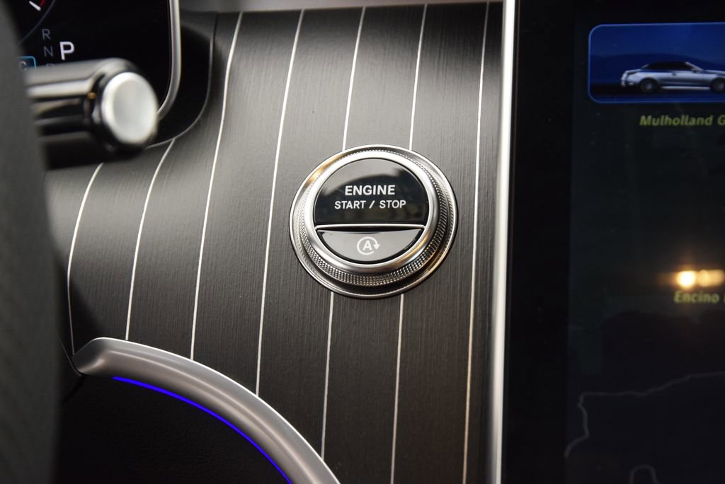 Certified 2026 Mercedes-Benz CLE 450 4MATIC Cabriolet image 32