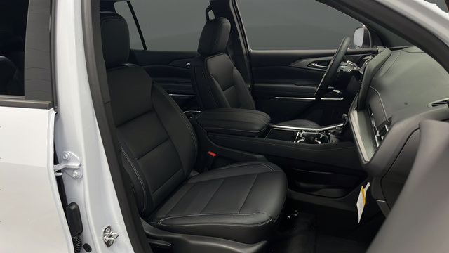 New 2026 Chevrolet Traverse LT w/ Driver Confidence Package AWD/4WD image 24