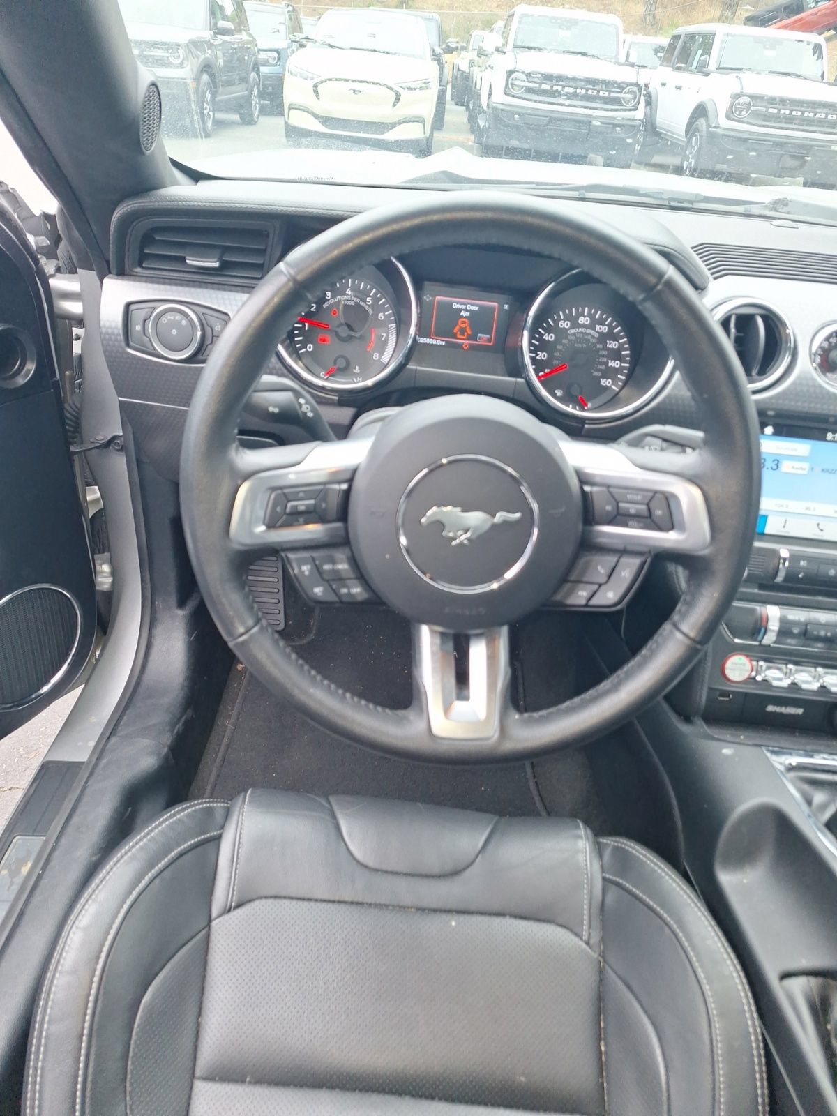 Used 2016 Ford Mustang GT Premium w/ GT Performance Package RWD image 9