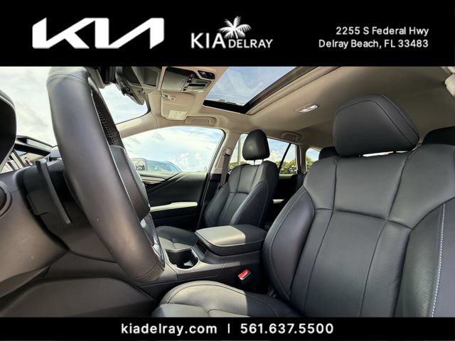 Used 2023 Subaru Outback Touring AWD/4WD image 19