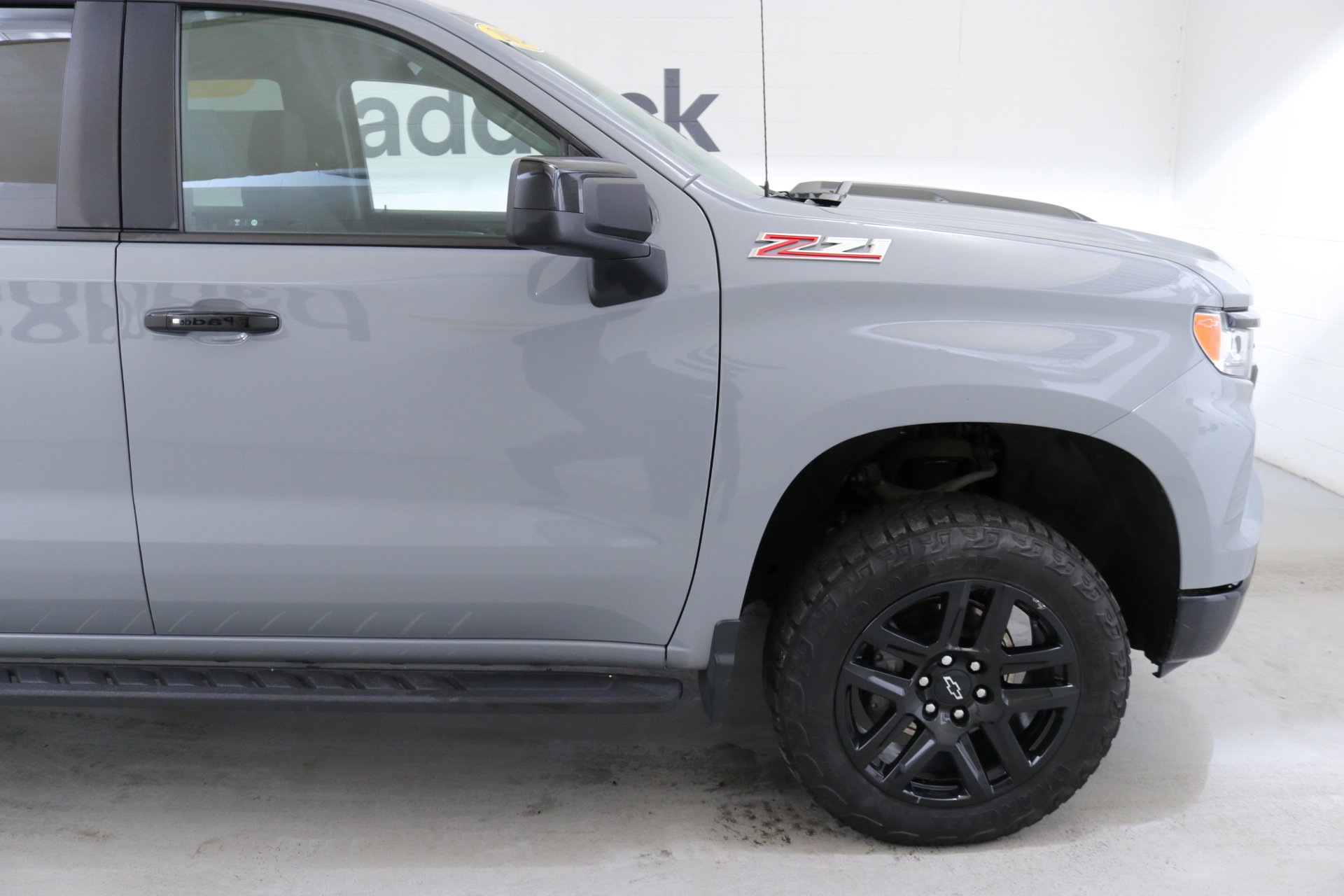 Used 2024 Chevrolet Silverado 1500 LT Trail Boss w/ LPO, Dark Essentials Package image 11