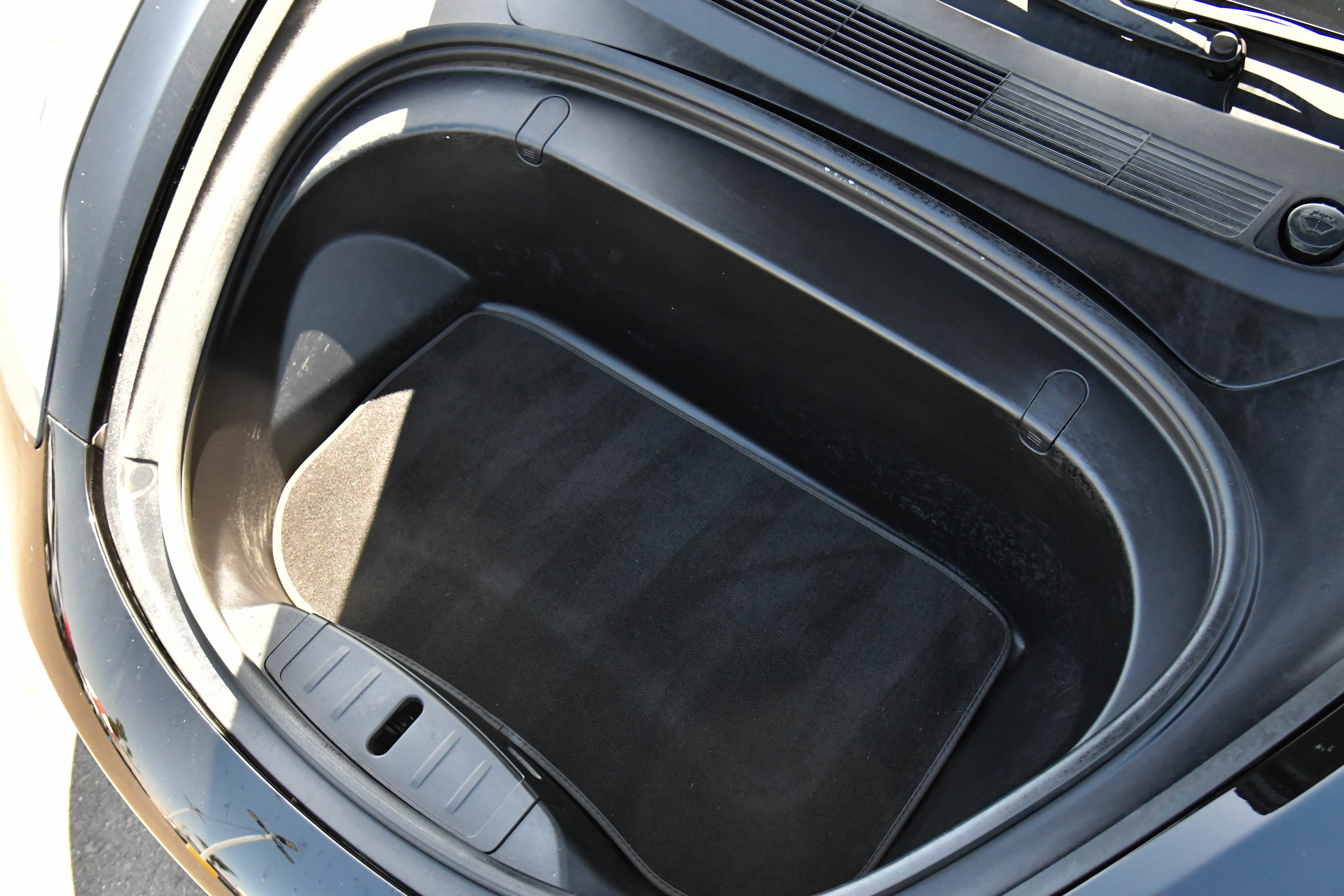 Used 2018 Tesla Model 3 Long Range image 43