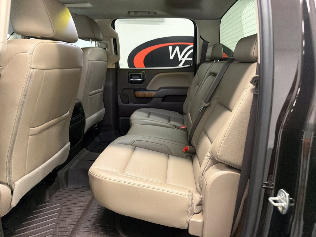 Used 2018 GMC Sierra 2500 SLT w/ Duramax Plus Package AWD/4WD image 13