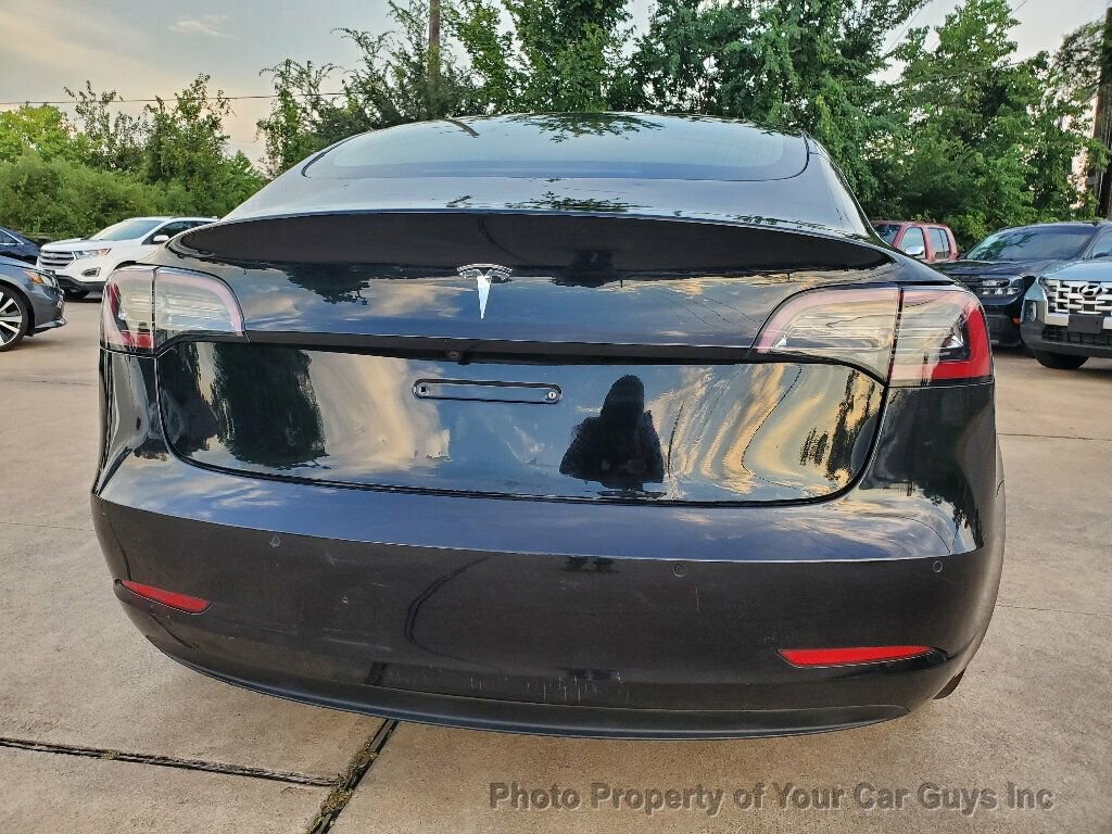 Used 2019 Tesla Model 3 Performance image 17