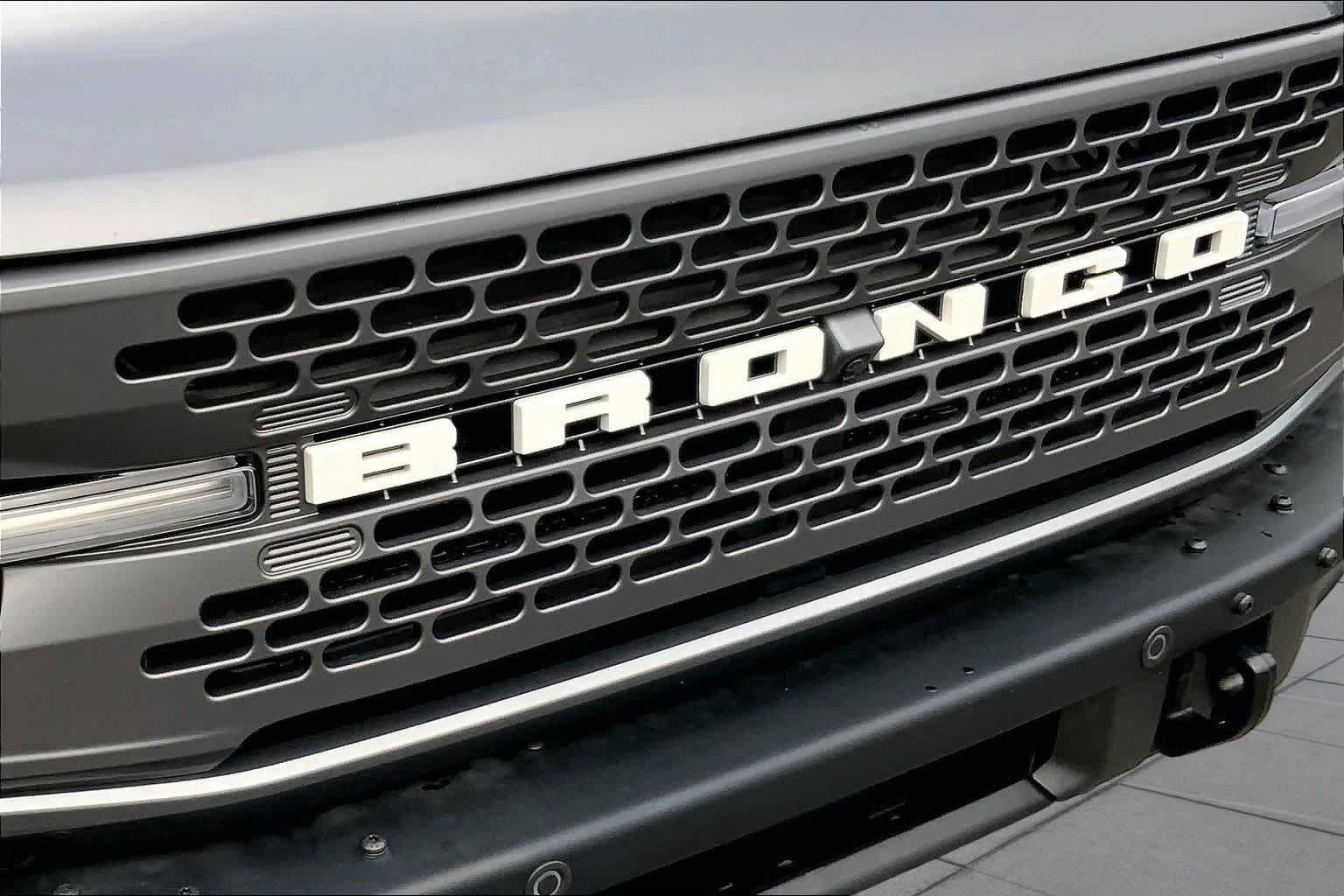 Certified 2024 Ford Bronco Badlands AWD/4WD image 29