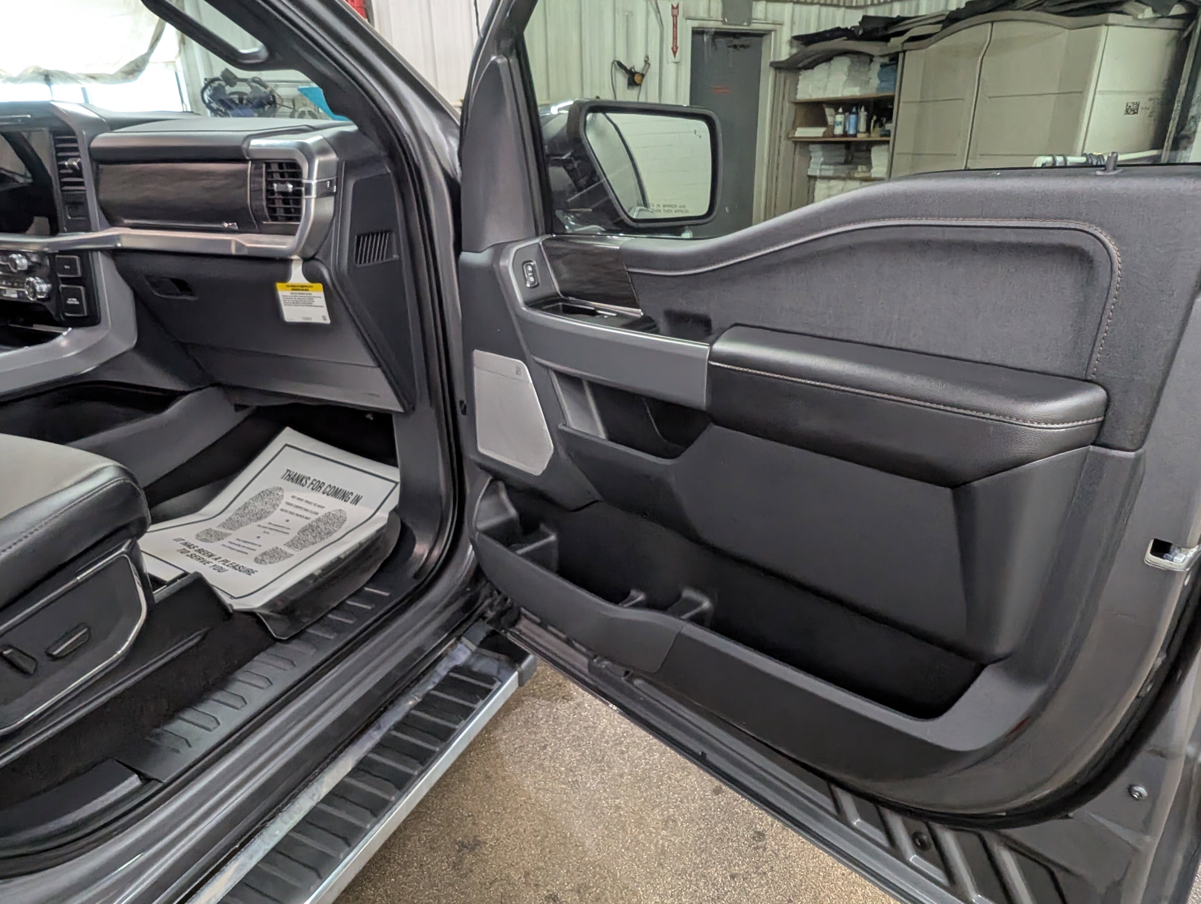 Used 2024 Ford F150 Lariat w/ Tow/Haul Package image 6