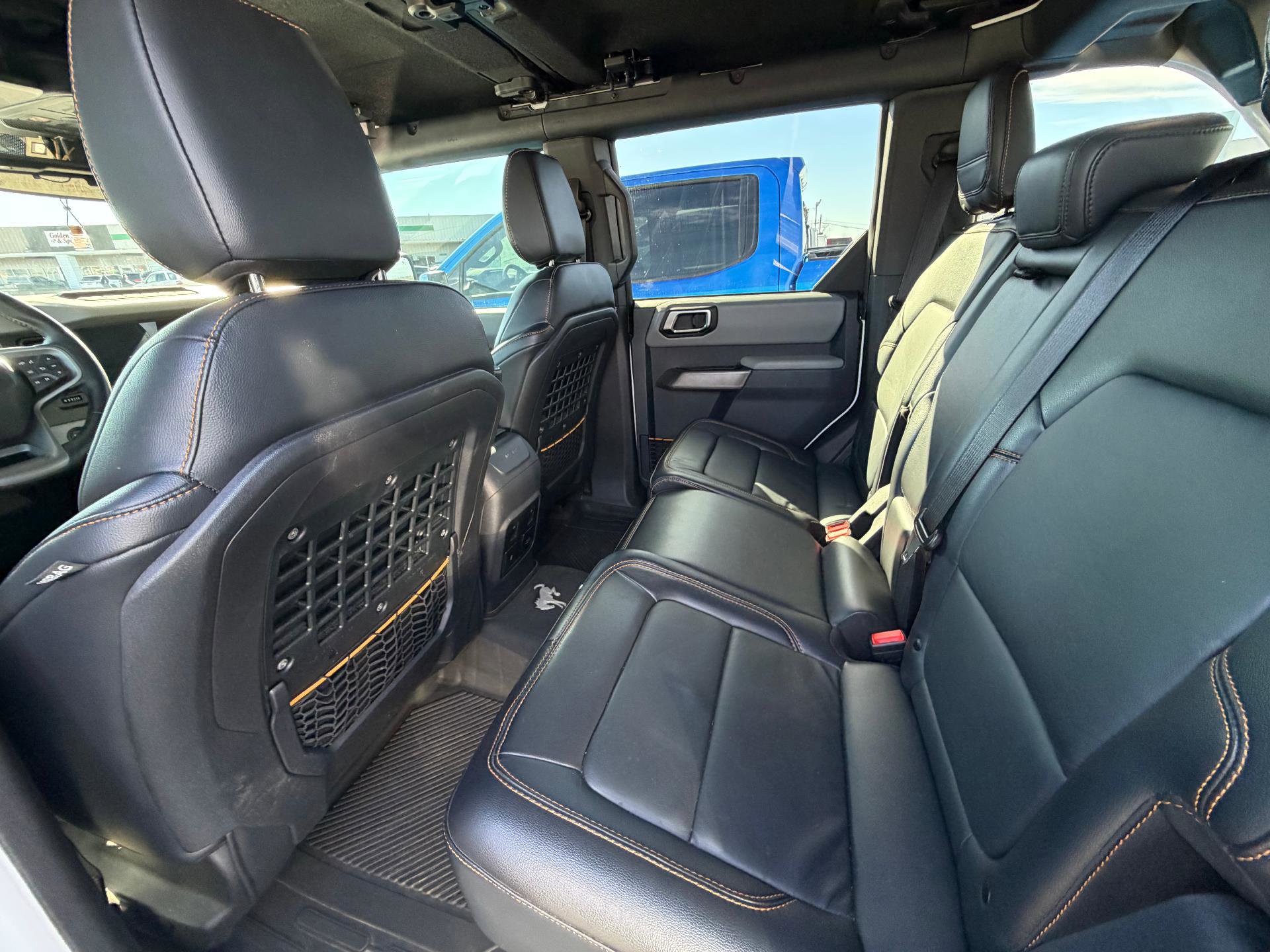 Used 2023 Ford Bronco Badlands image 10