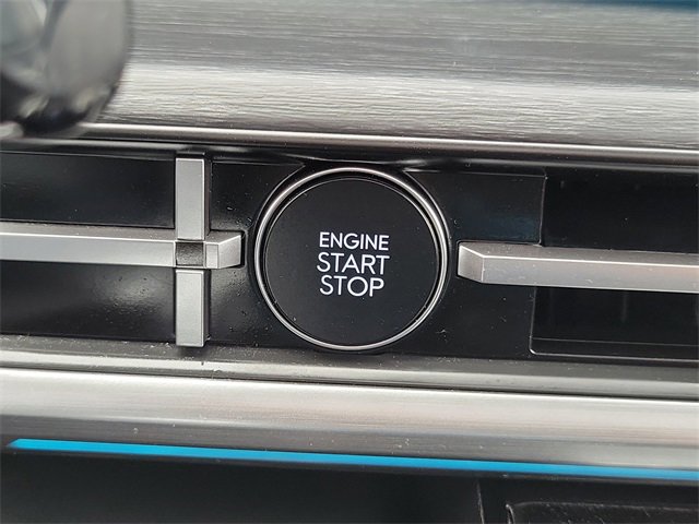 Used 2025 Hyundai Santa Fe Limited image 8