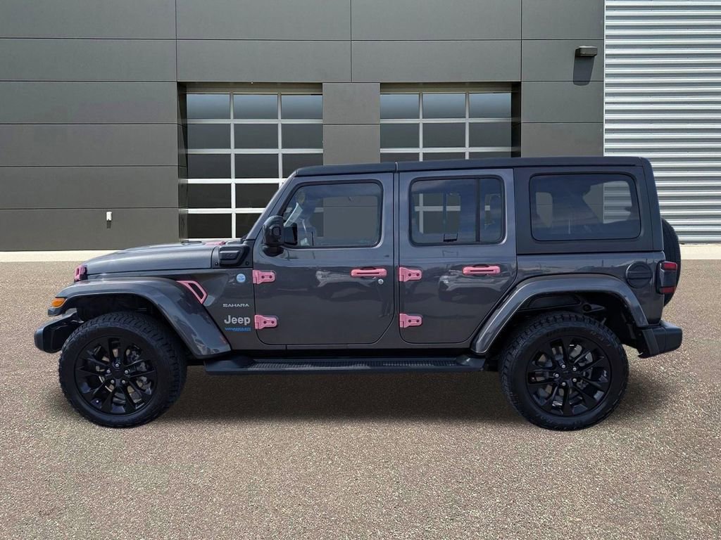 Used 2021 Jeep Wrangler Unlimited Sahara w/ Cold Weather Group image 9