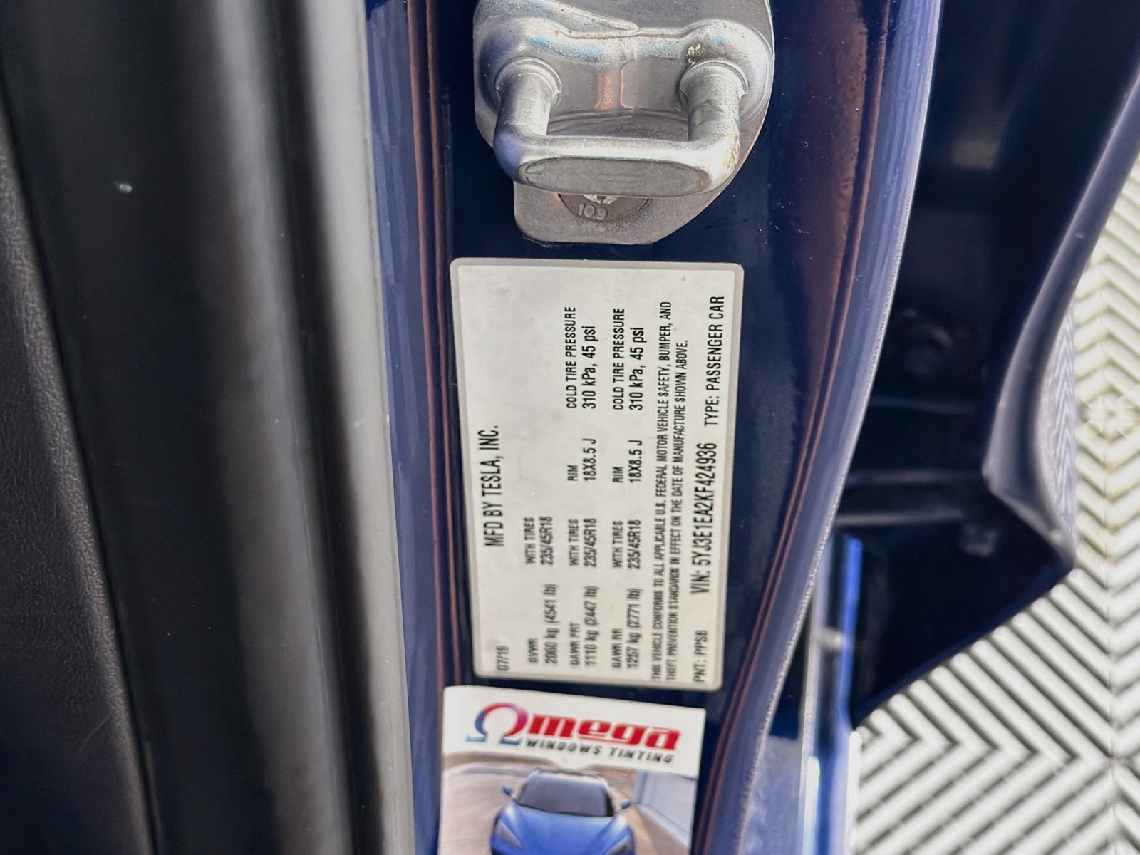 Used 2019 Tesla Model 3 Standard Range RWD image 18