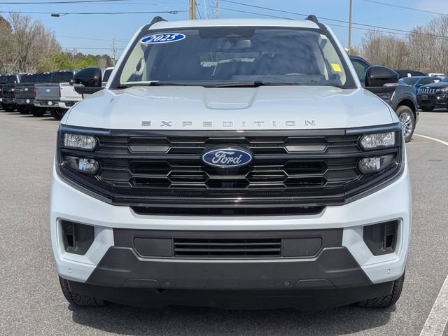 Certified 2025 Ford Expedition Active image 8