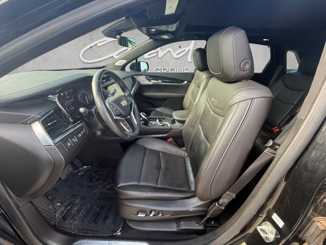 Used 2024 Cadillac XT5 Premium Luxury w/ Technology Package FWD image 19