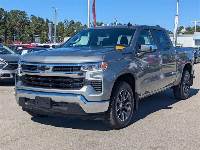 Used 2024 Chevrolet Silverado 1500 LT w/ Protection Package image 7
