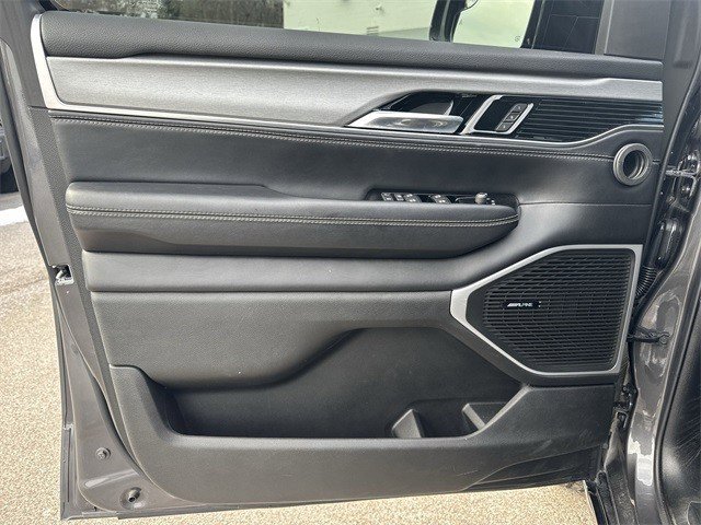 Used 2023 Jeep Wagoneer Series II image 27