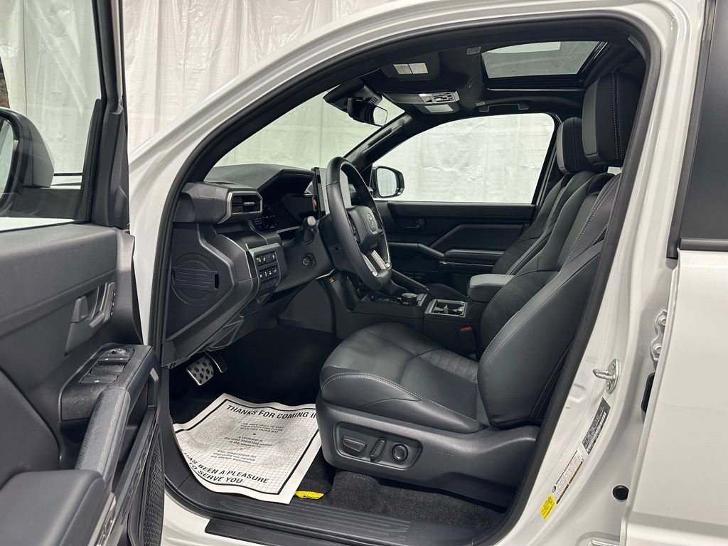 Used 2025 Toyota 4Runner TRD Sport Premium image 10