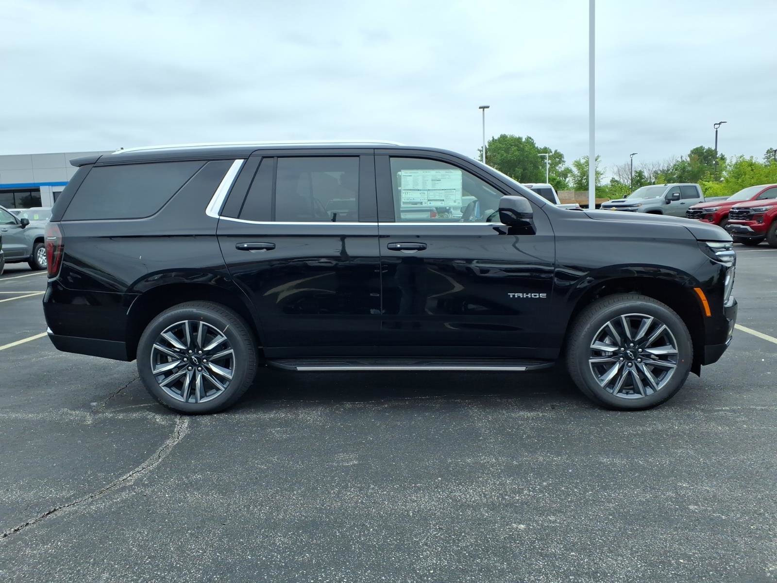 New 2026 Chevrolet Tahoe LS w/ LS Custom Edition AWD/4WD image 18