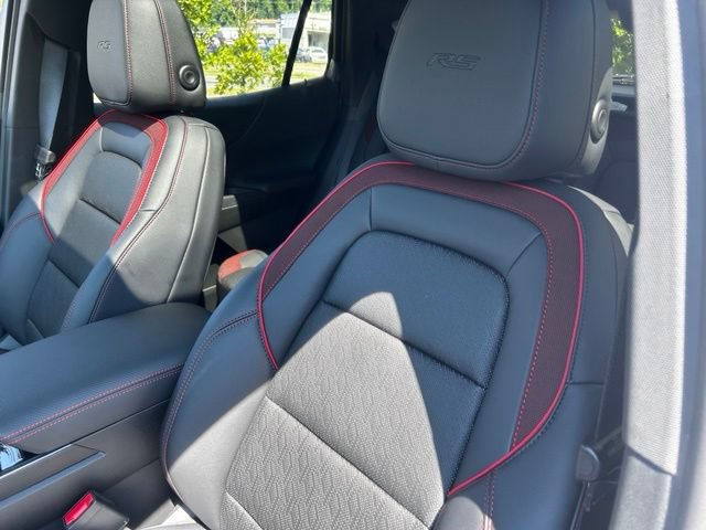 New 2027 Chevrolet Equinox RS w/ Convenience Package III AWD/4WD image 11