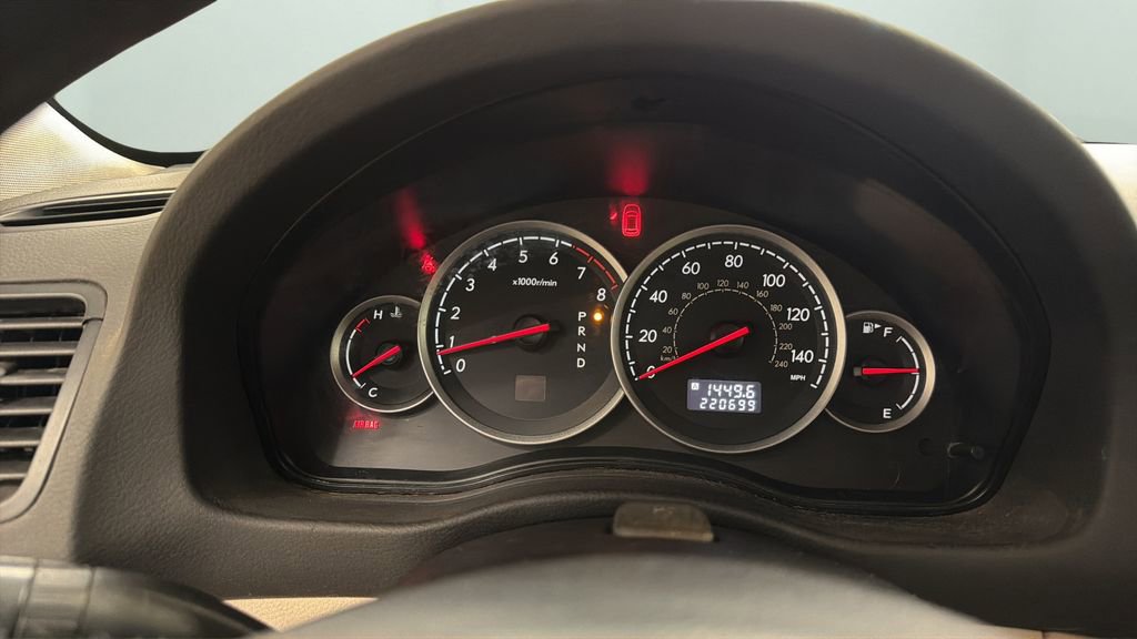 Used 2006 Subaru Outback 2.5i AWD/4WD image 13