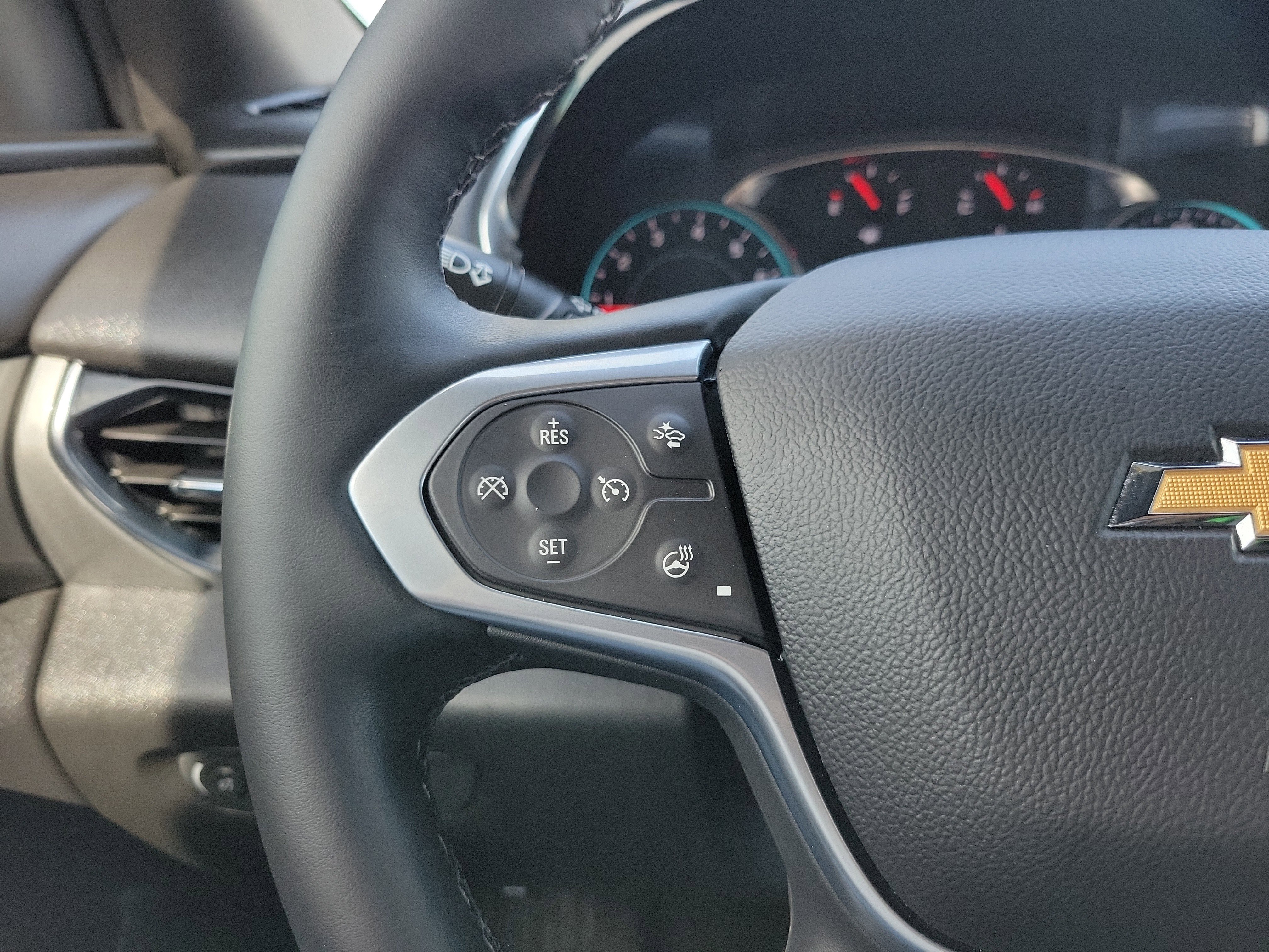 Certified 2023 Chevrolet Traverse LT image 29