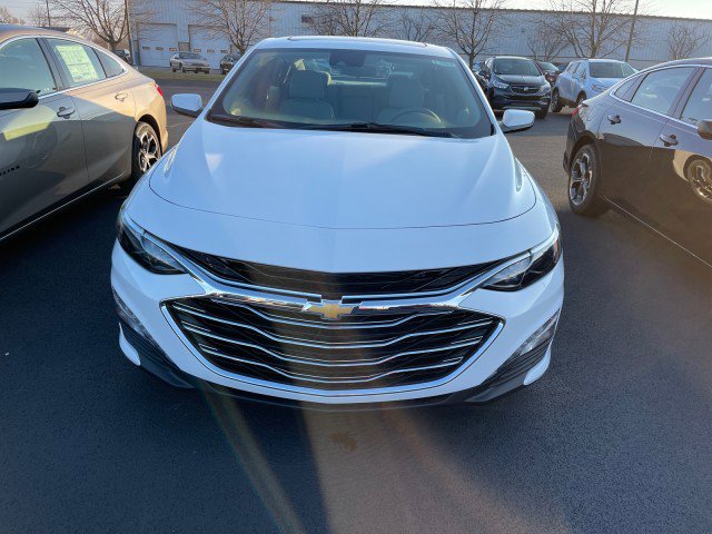 New 2023 Chevrolet Malibu LT w/ LPO, Floor Liner Package image 3