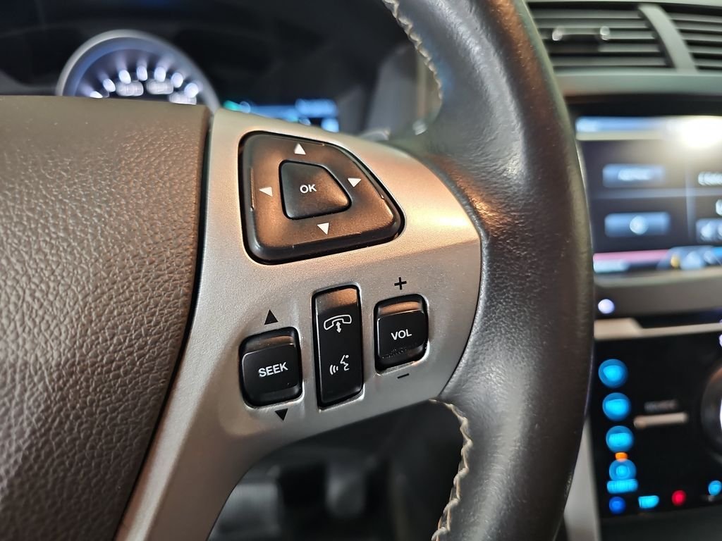Used 2015 Ford Explorer Sport w/ Equipment Group 401A AWD/4WD image 21