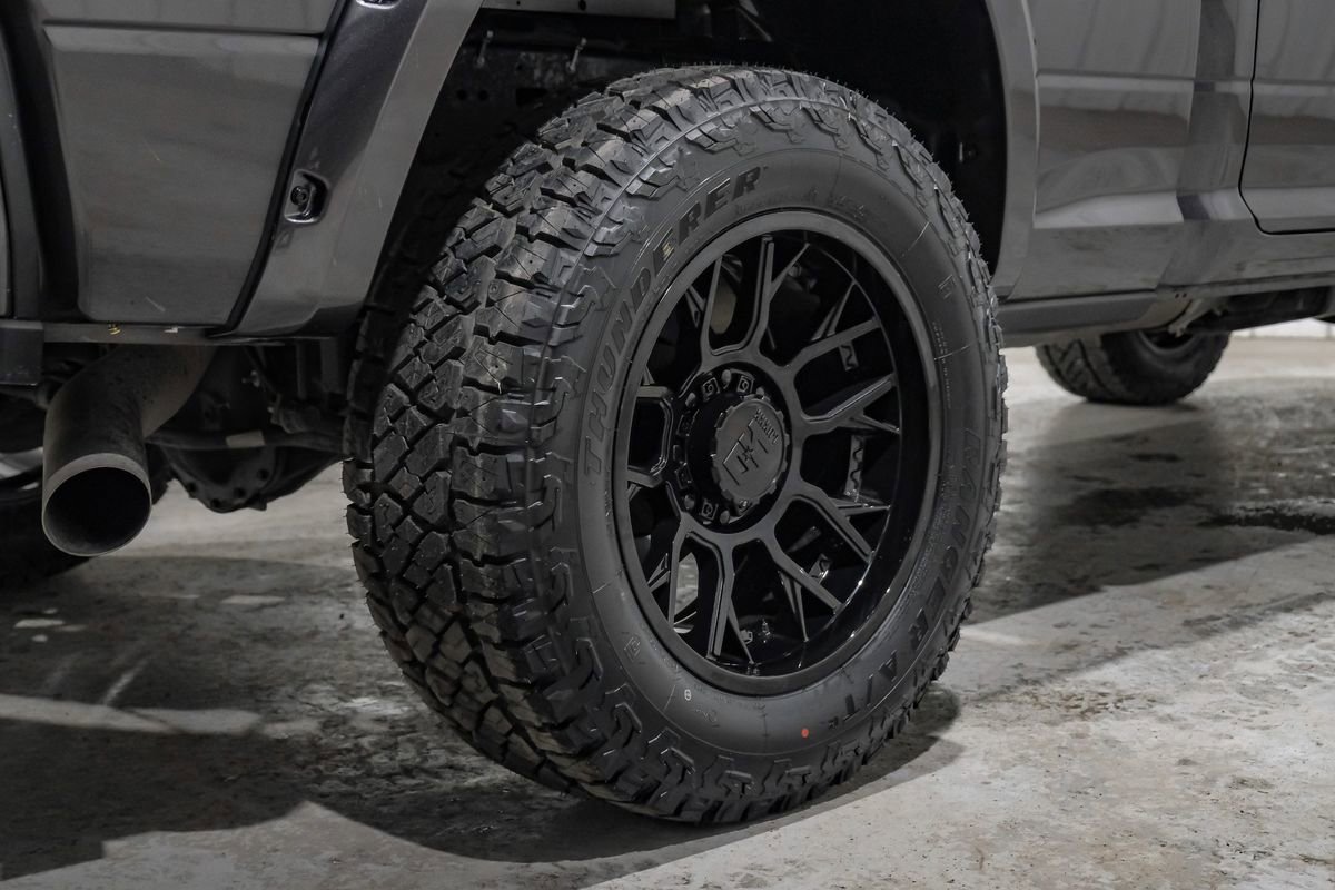 Used 2024 RAM 2500 Tradesman w/ Chrome Appearance Group image 61