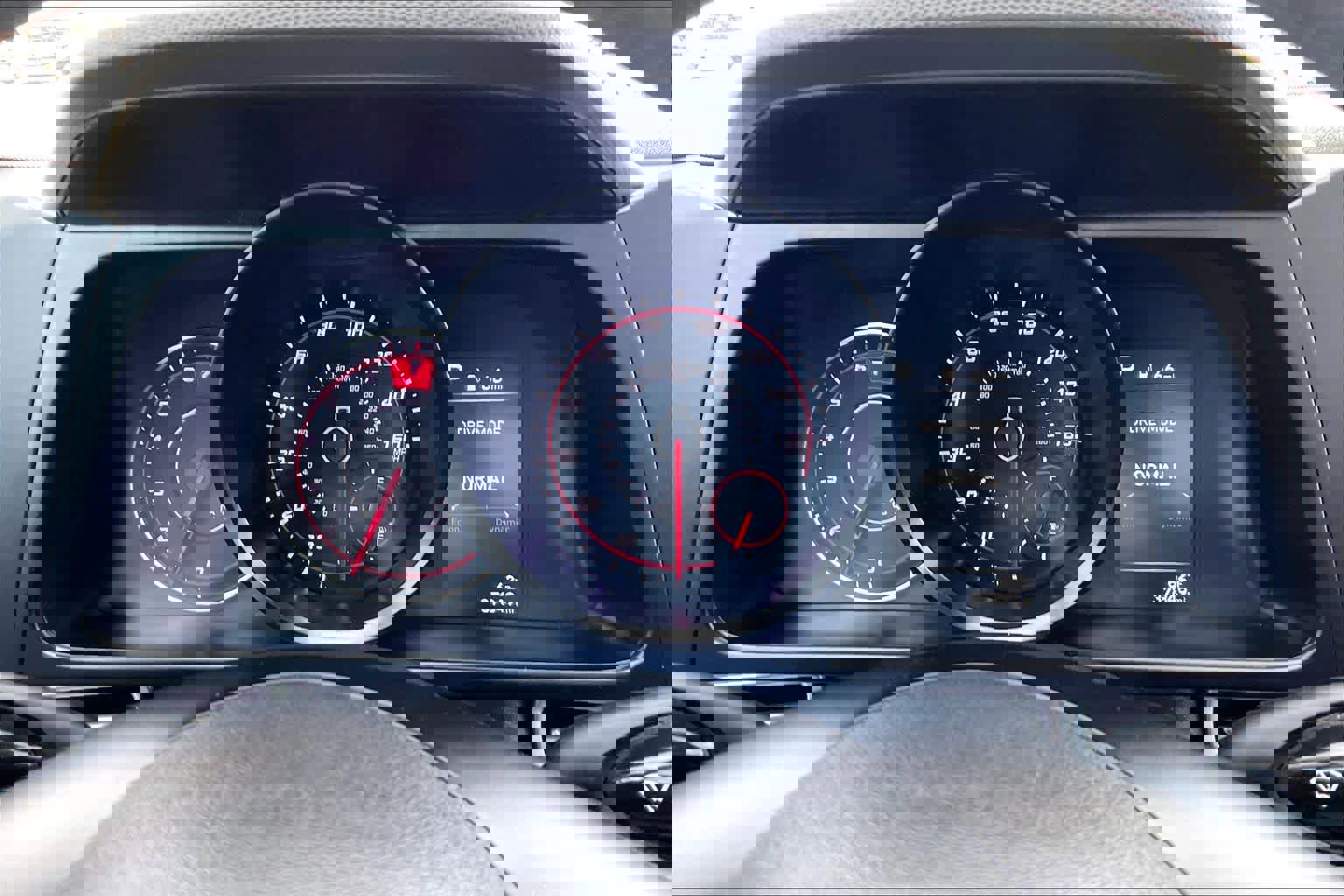 Used 2023 Hyundai Elantra SEL w/ Preferred Accessory Package image 25