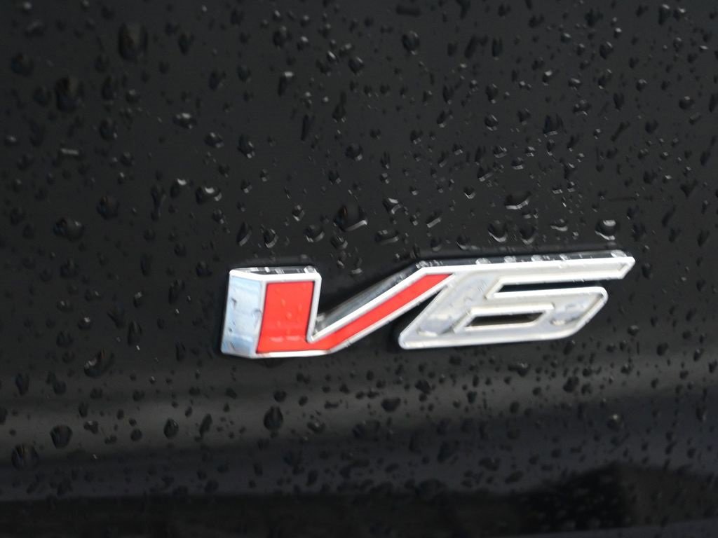 Used 2022 Chevrolet Colorado Z71 w/ Z71 Midnight Edition image 29