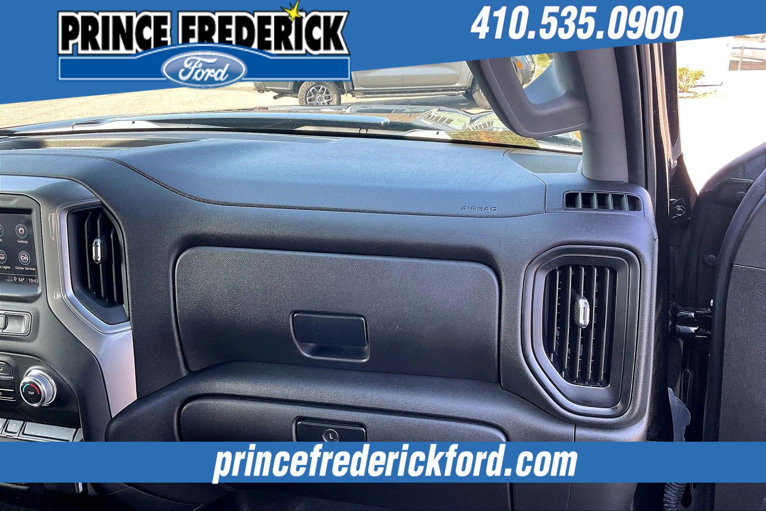 Used 2024 GMC Sierra 1500 Pro w/ Graphite Edition image 15