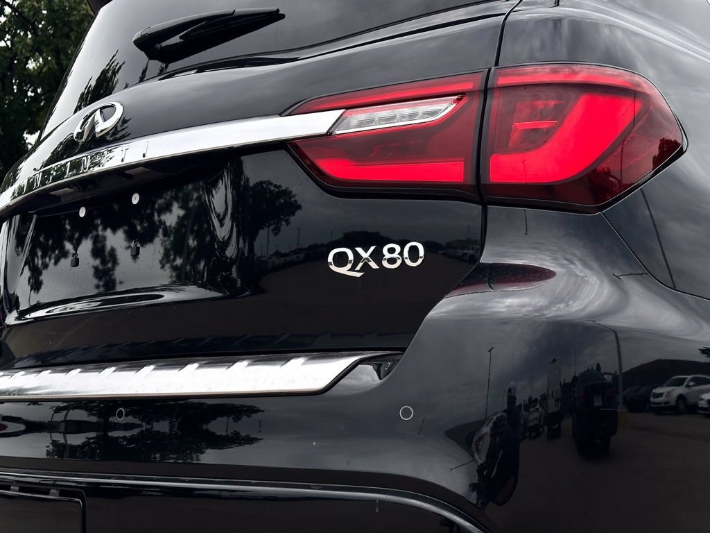 Used 2024 INFINITI QX80 Sensory w/ All-Season Package RWD image 6
