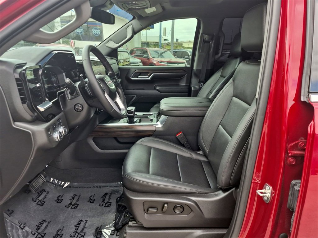 Used 2023 GMC Sierra 1500 SLT w/ SLT Premium Package image 11