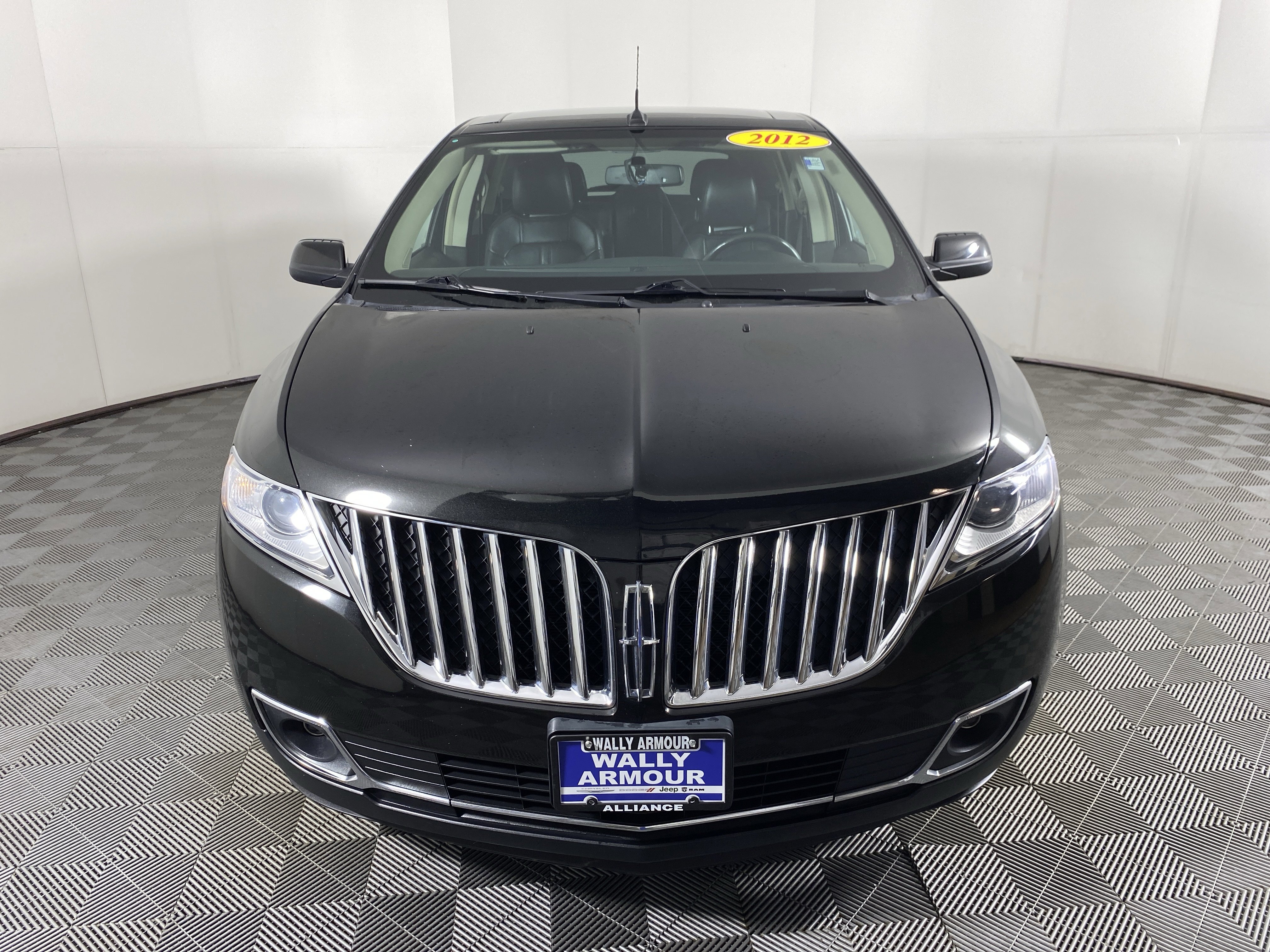 Used 2012 Lincoln MKX AWD image 8