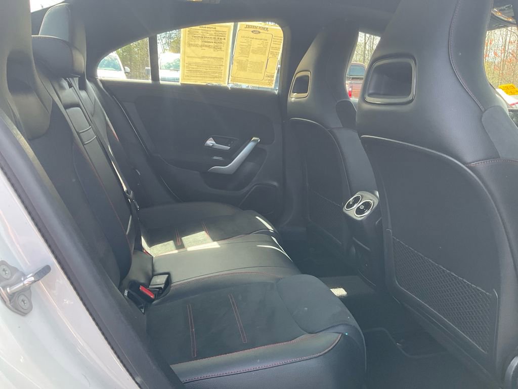 Used 2022 Mercedes-Benz CLA 250 image 13