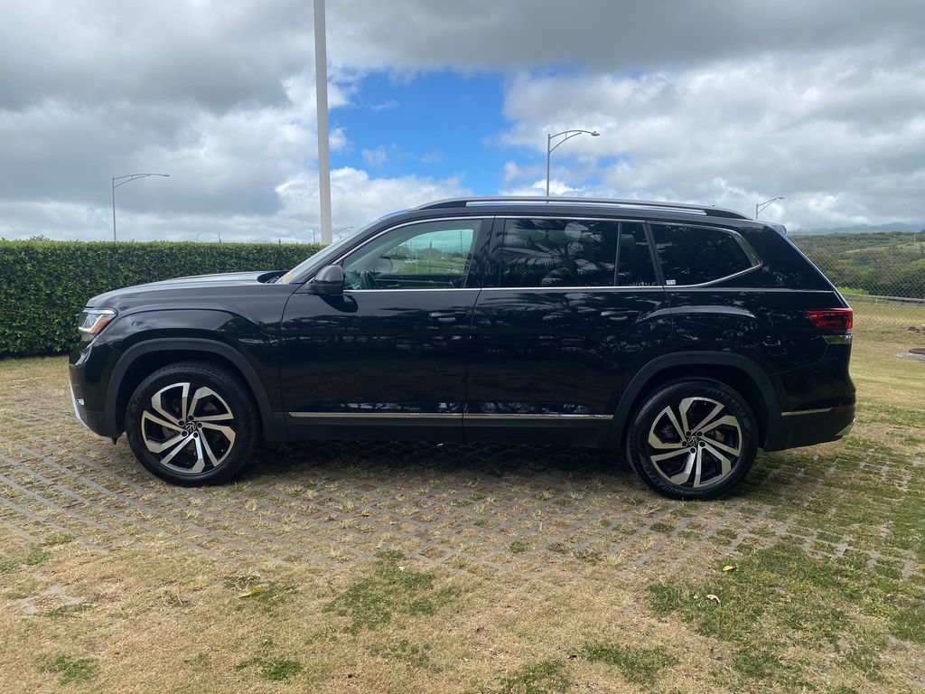Used 2021 Volkswagen Atlas SEL Premium AWD/4WD image 4