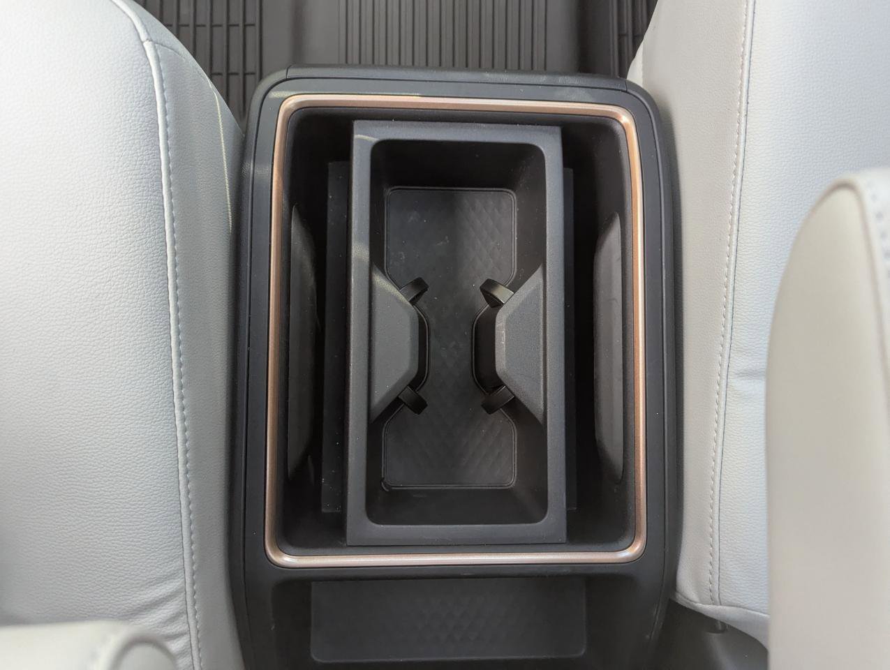 Used 2024 Toyota Grand Highlander AWD Hybrid image 48