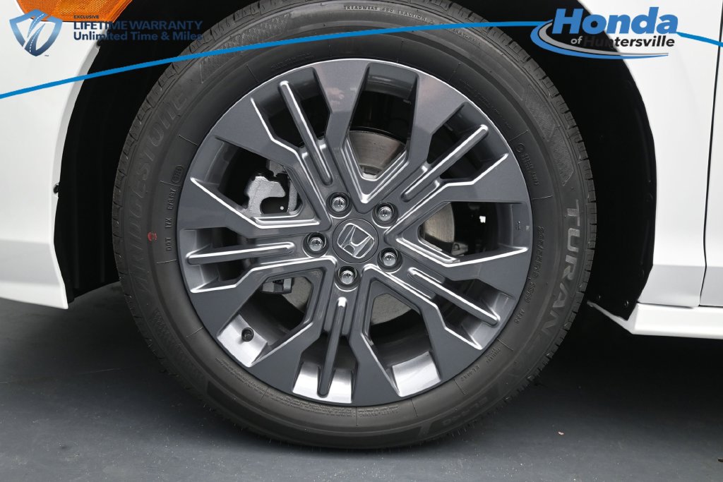 New 2027 Honda Odyssey Touring image 14