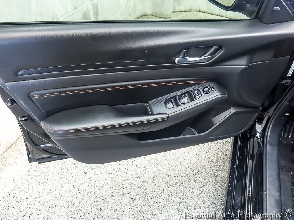Used 2021 Nissan Altima 2.5 SR w/ SR Premium Package FWD image 20