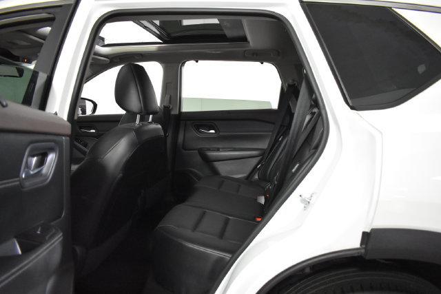 Certified 2023 Nissan Rogue SV w/ SV Premium B Package AWD/4WD image 28
