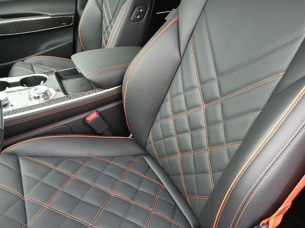 Used 2026 Genesis GV70 3.5T Sport Prestige image 21