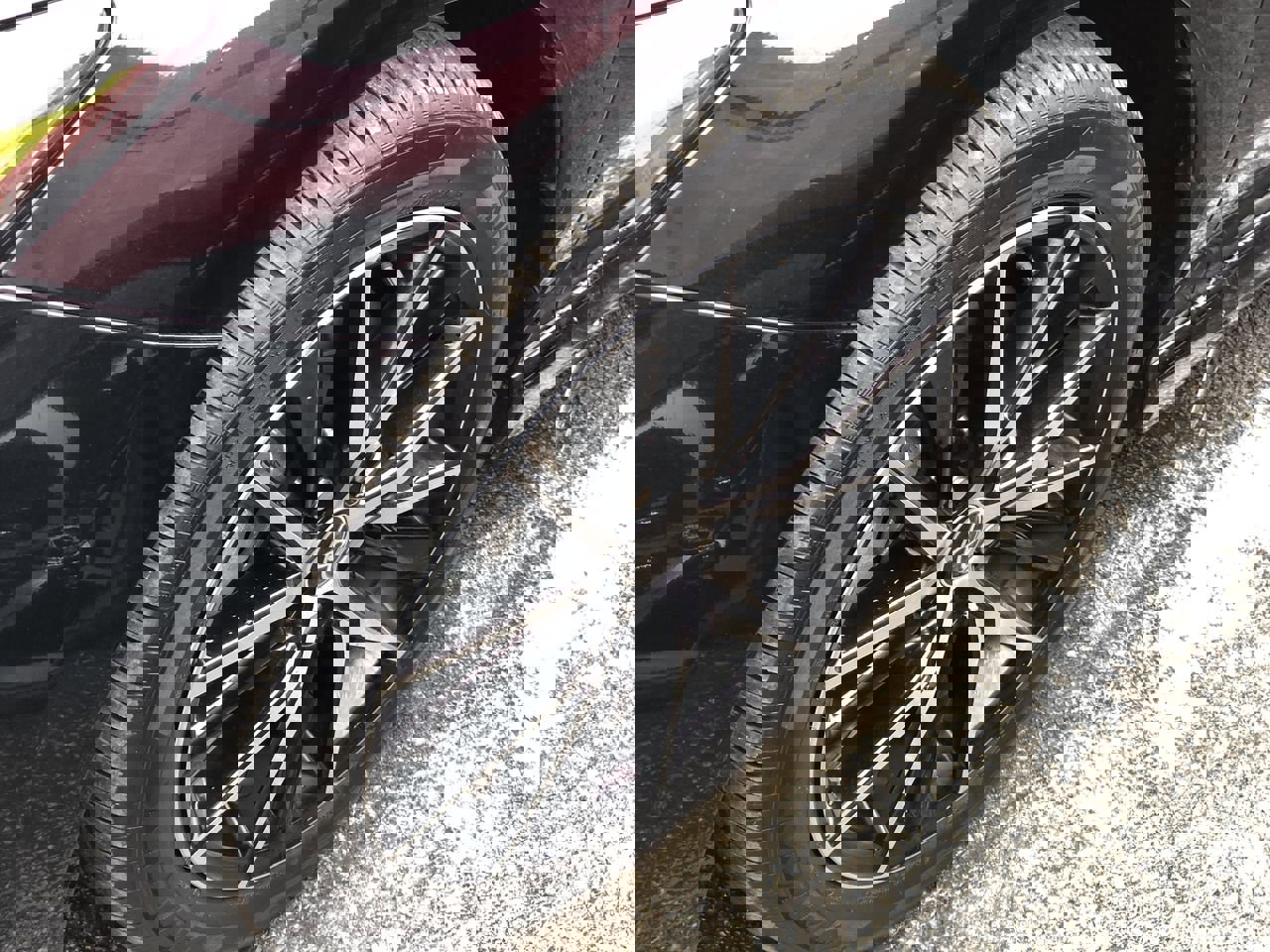 Used 2024 Toyota Camry SE image 2