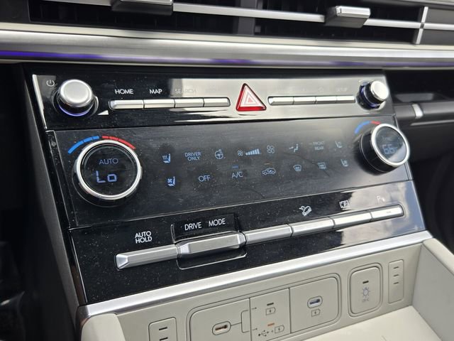 Used 2025 Hyundai Santa Fe Calligraphy FWD image 18