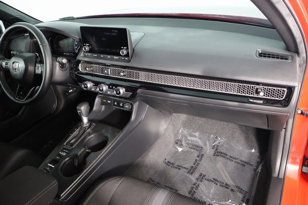 Used 2025 Honda Civic Sport image 9