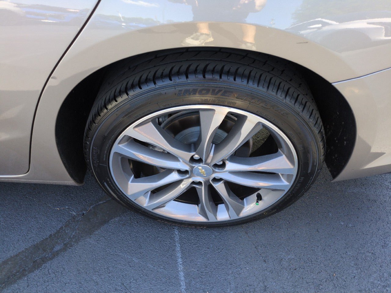 Used 2024 Chevrolet Malibu LT FWD image 9