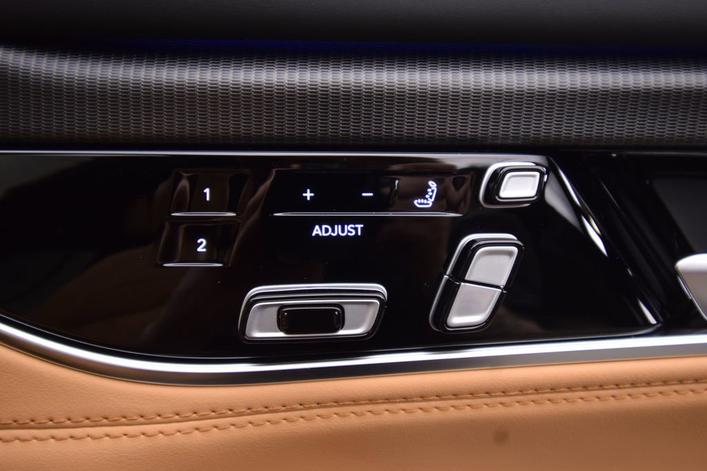 New 2026 Jeep Grand Wagoneer Summit AWD/4WD image 19