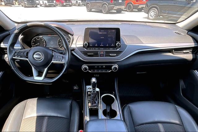 Used 2024 Nissan Altima 2.5 SR FWD image 7