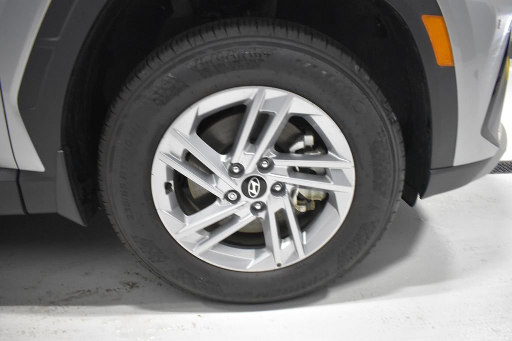 Used 2025 Hyundai Tucson SE image 10