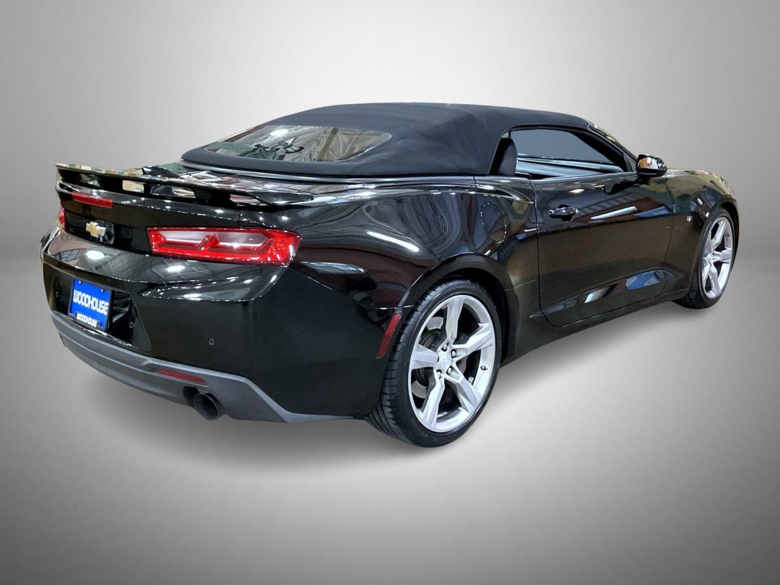 Used 2018 Chevrolet Camaro SS image 5