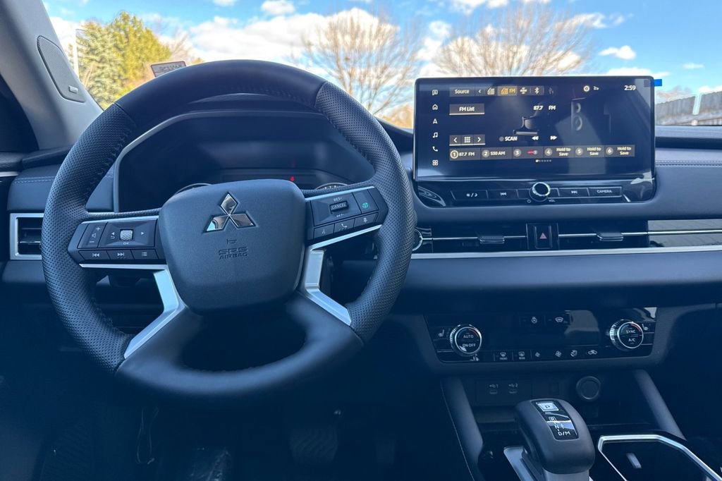 New 2026 Mitsubishi Outlander AWD image 14